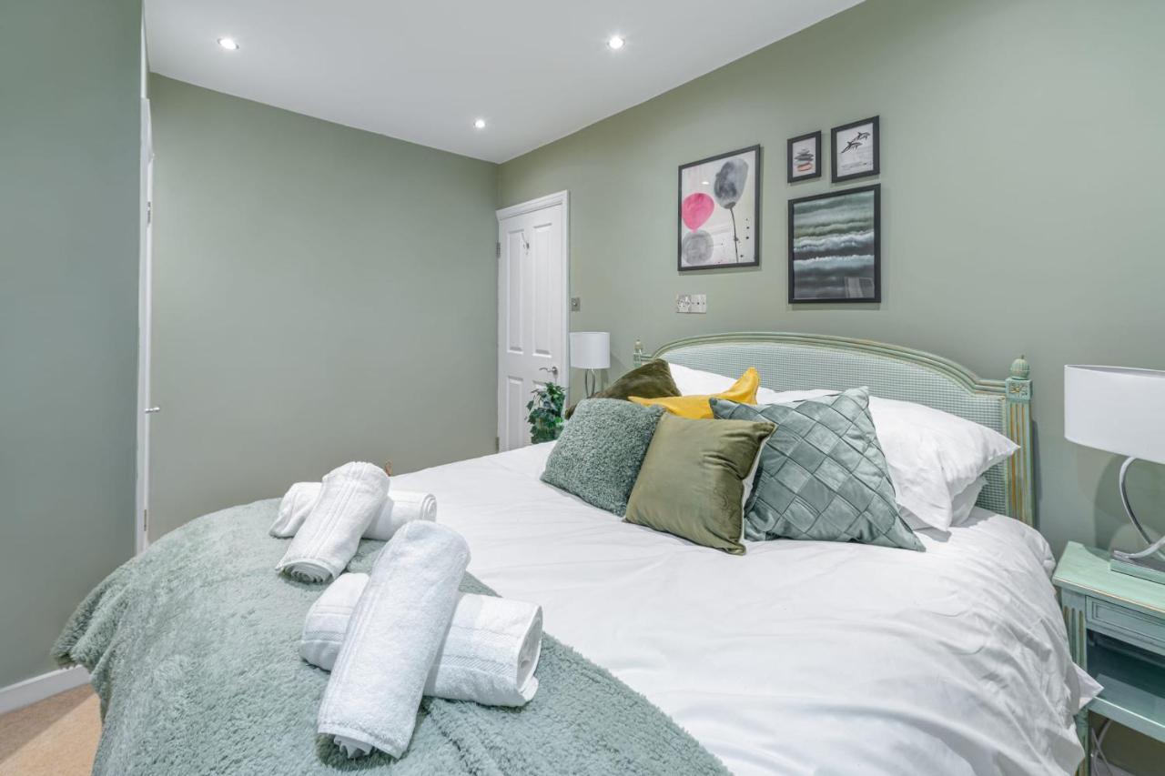 Stylish Shepherds Bush Flat Apartment London Exterior photo
