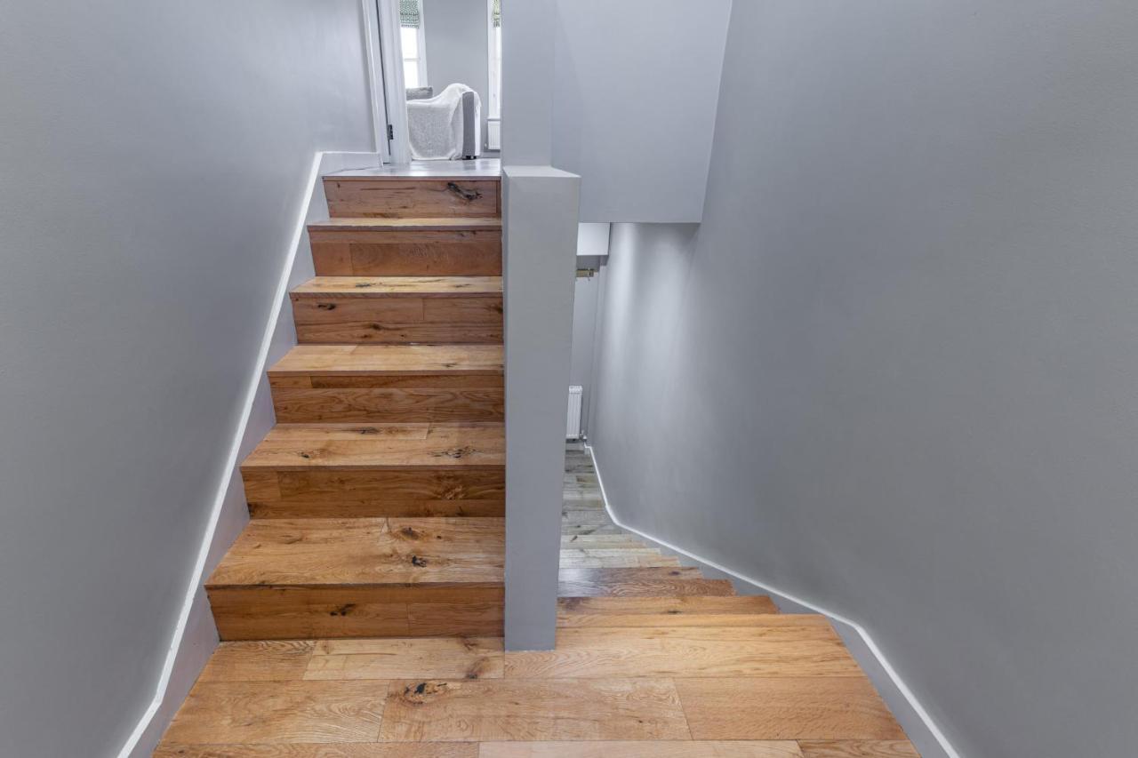Stylish Shepherds Bush Flat Apartment London Exterior photo